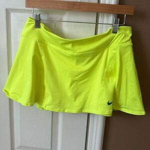 NWOT Nike Dri fit tennis pickleball golf skirt